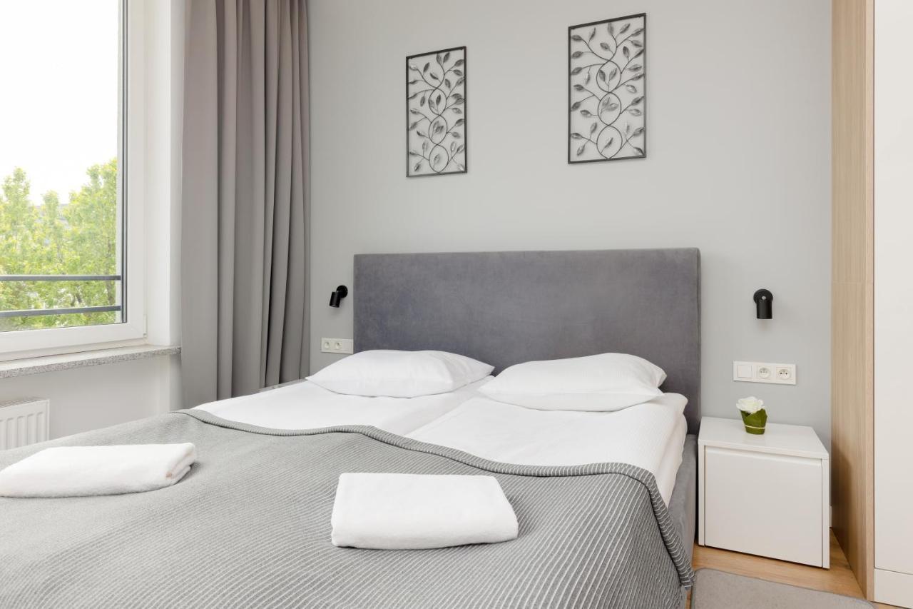 Wola Pet-Friendly Apartments With Ac Slawinska By Noclegi Renters Warszawa Zewnętrze zdjęcie