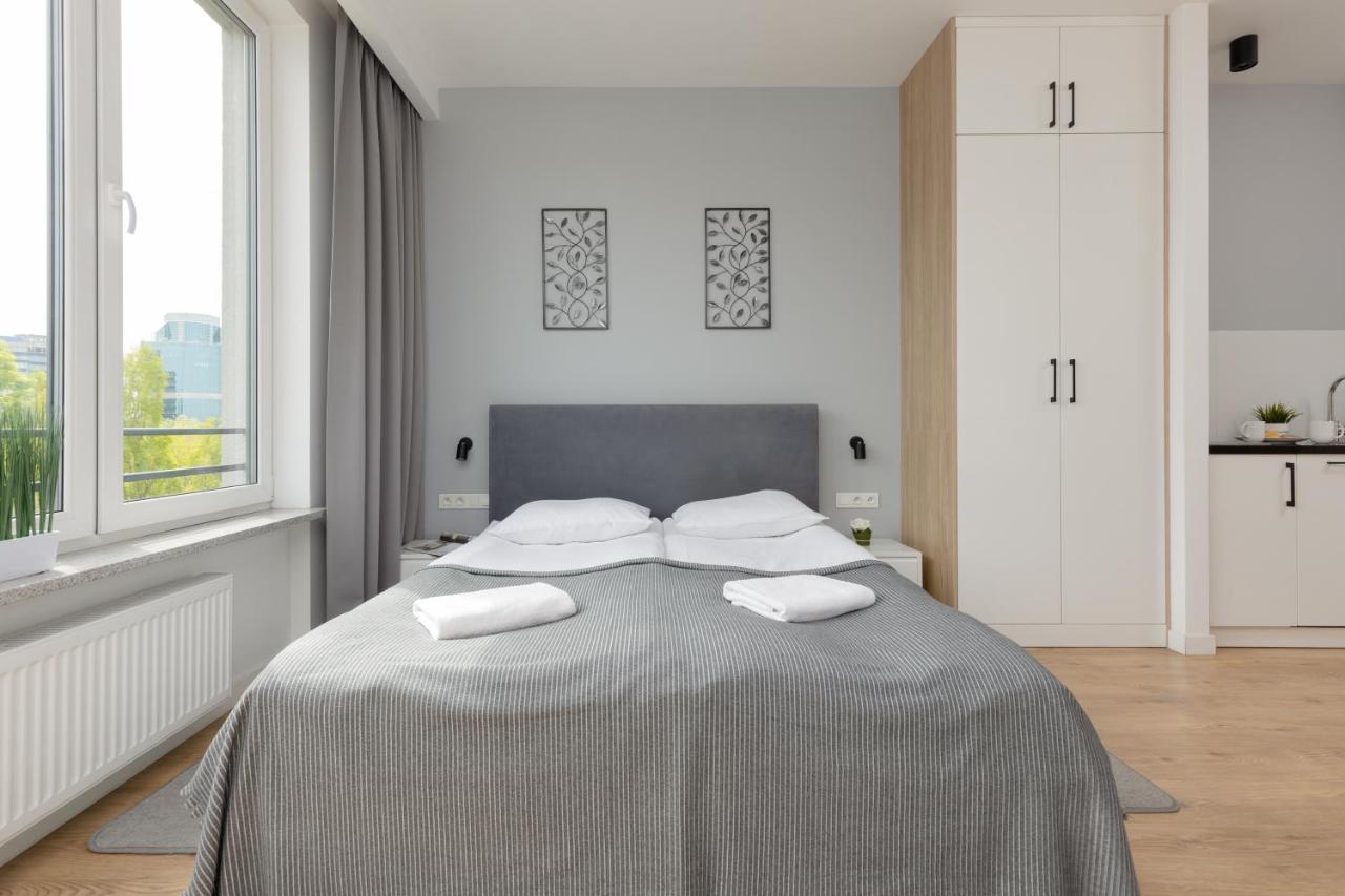 Wola Pet-Friendly Apartments With Ac Slawinska By Noclegi Renters Warszawa Zewnętrze zdjęcie