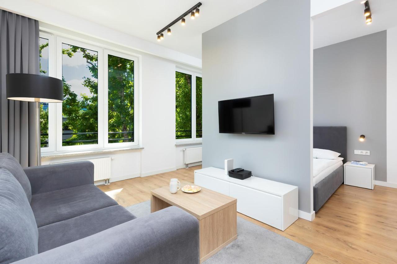 Wola Pet-Friendly Apartments With Ac Slawinska By Noclegi Renters Warszawa Zewnętrze zdjęcie